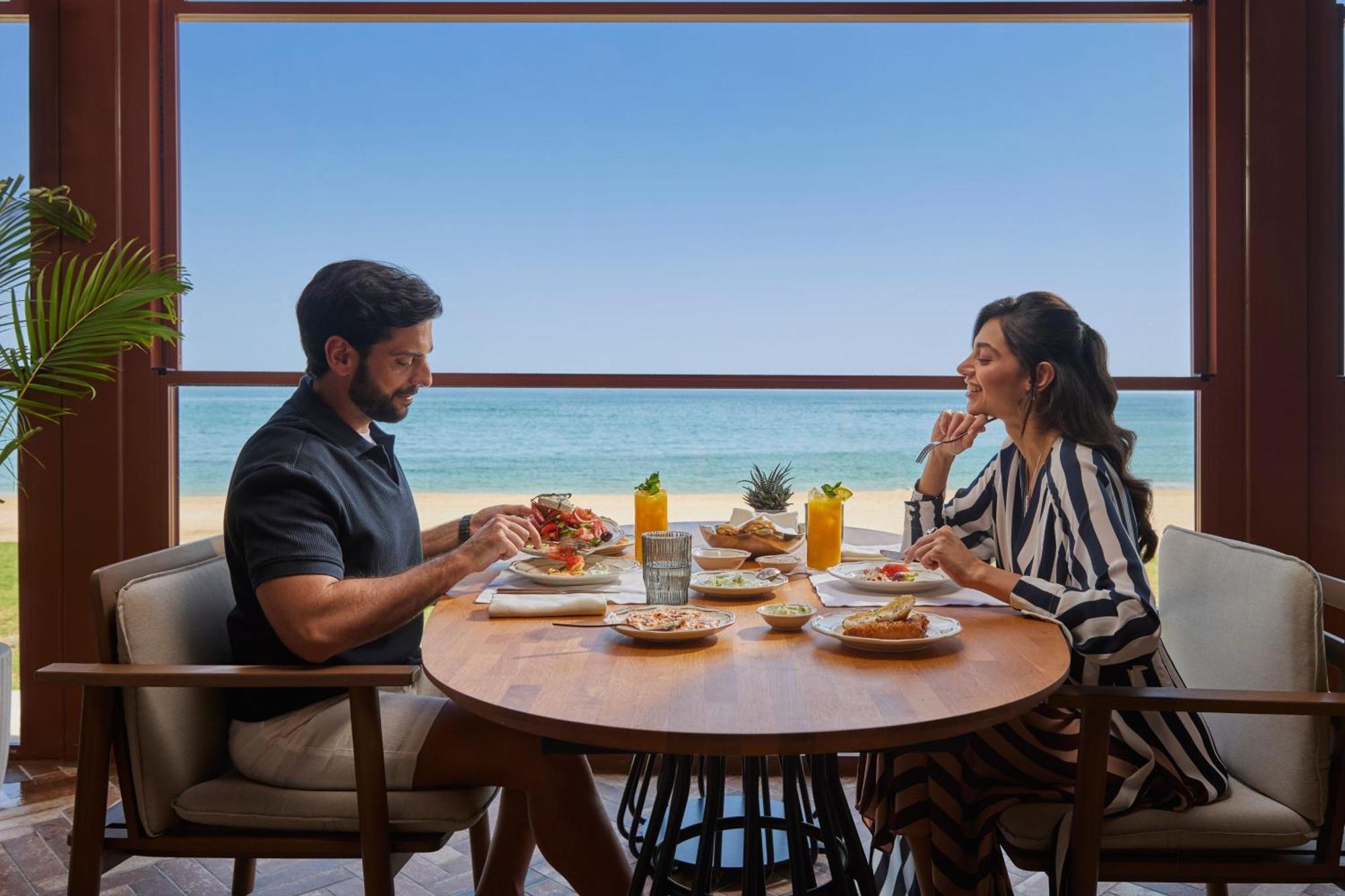 The St Regis Al Mouj Muscat Resort Exteriör bild